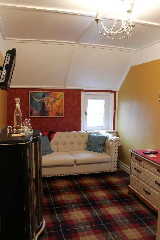 טומינטול Argyle Guest House מראה חיצוני תמונה